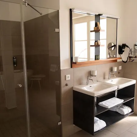 Linde Seehotel Hotel